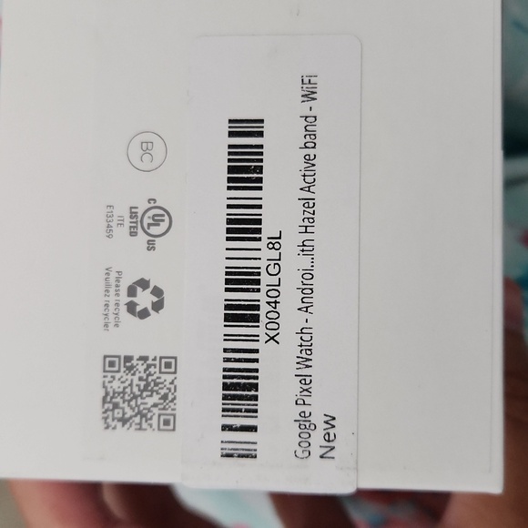 NIB Google Pixel Watch - Picture 2 of 5